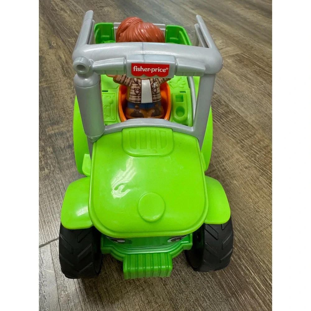 Fisher-Price Little People Caring for Animals Tractor Green with Trailer Dog Fig